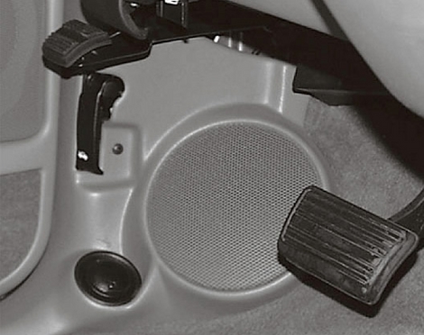 chevy avalanche door speakers