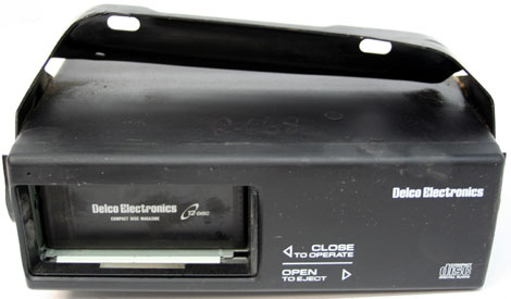 1998-2001 Oldsmobile Bravada Factory Radio 12 Disc CD Player