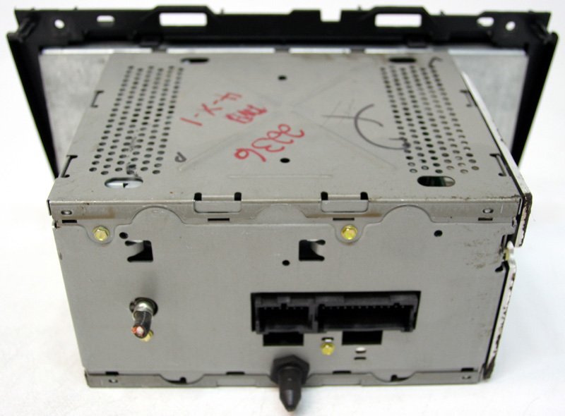 20052007 Buick Lacrosse Factory Stereo MP3 CD Player OEM Radio R22361