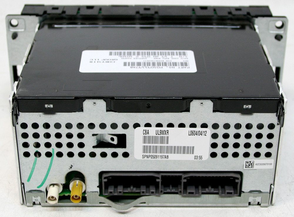 Jeep Compass 20112012 Factory AM/FM Stereo Sirius Ready MP3 CD Player