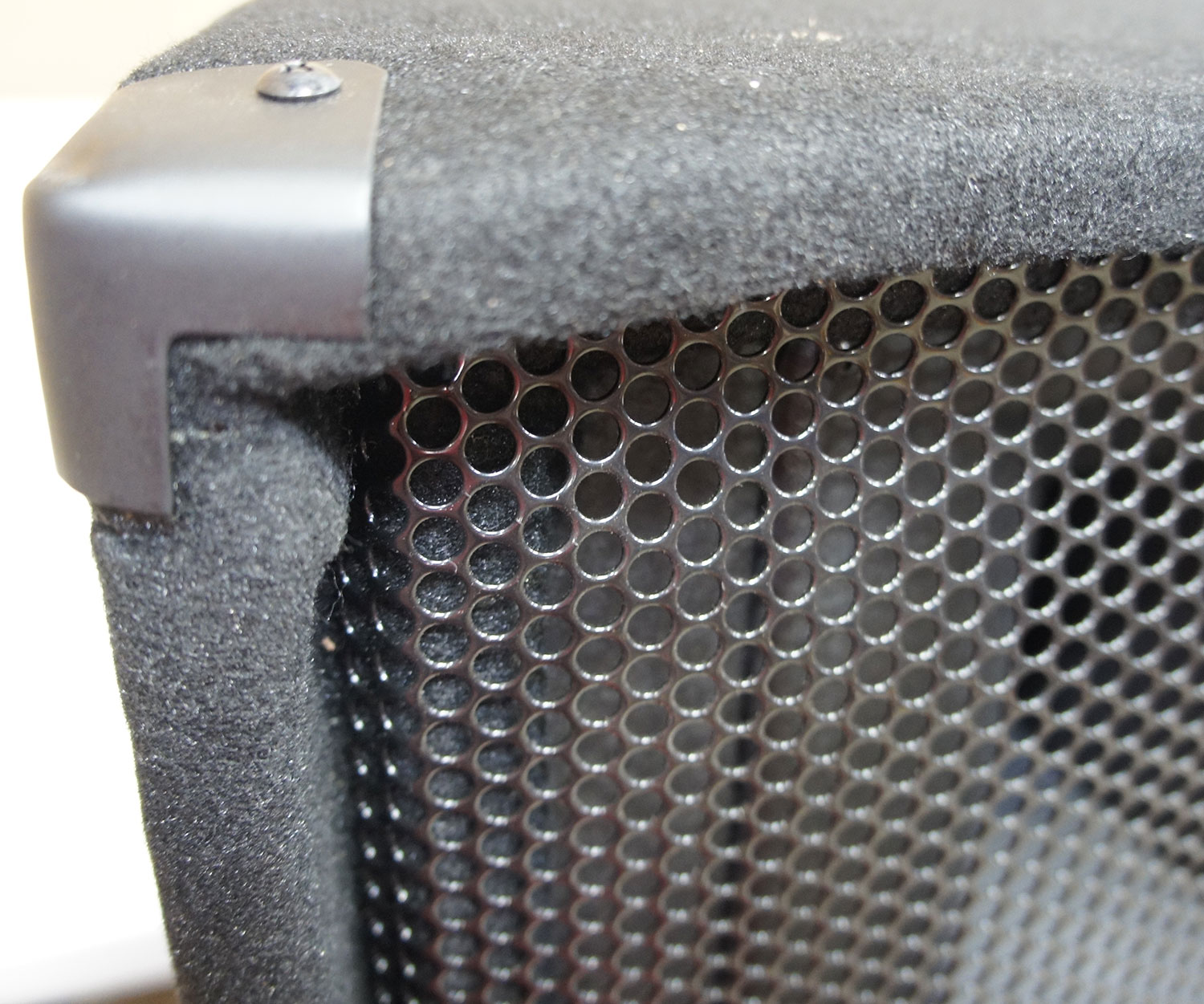 peavey pv215 speakers